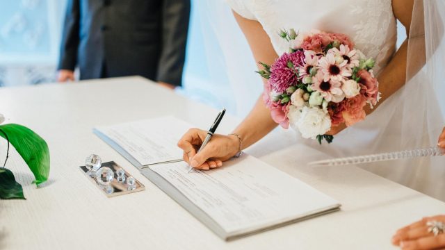 Capitulacions matrimonials a Catalunya: Guia completa per protegir el teu patrimoni 2026 